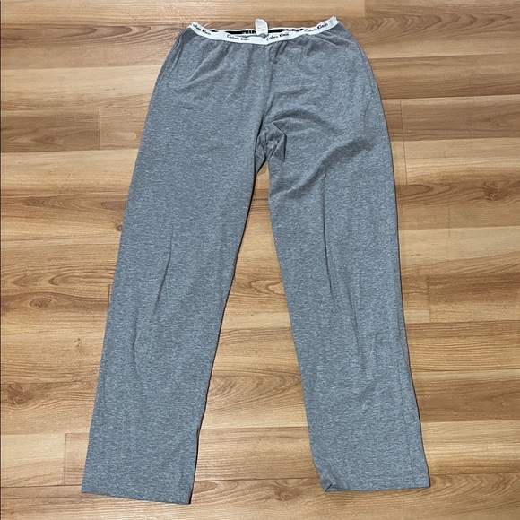 Calvin Klein Other - Calvin Klein Gray Sleepwear
